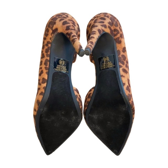 Leopard Print Point Toe Pumps - Picture 4 of 4